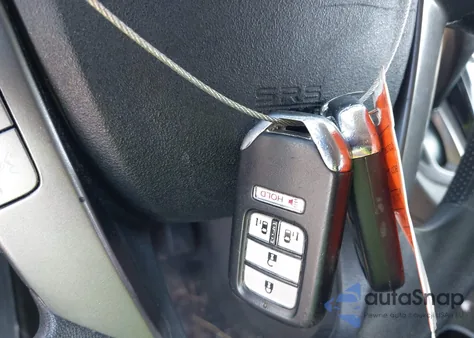 2017 Honda Odyssey Se z USA, uszkodzony, nr VIN 5FNRL5H39HB025860